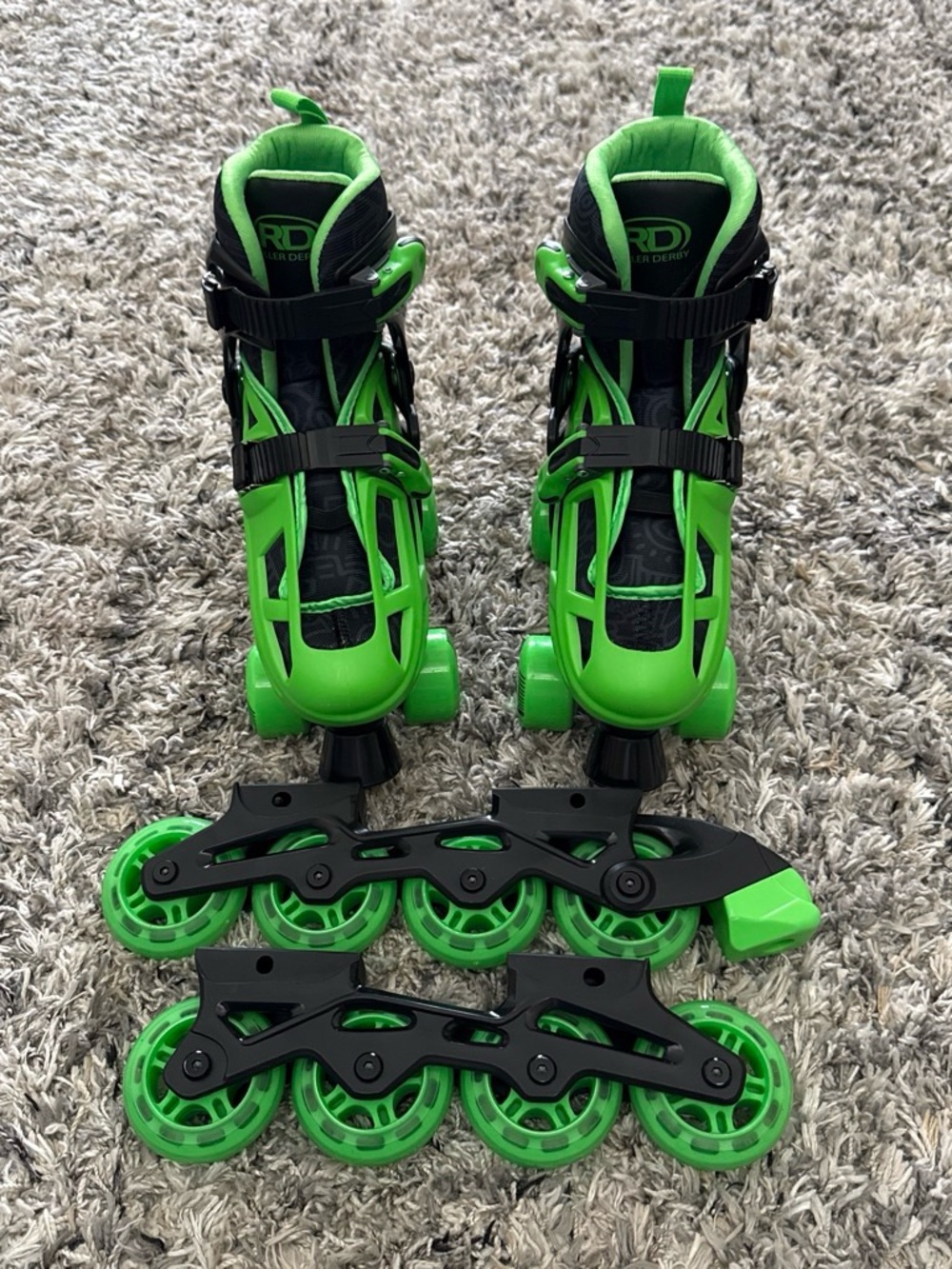 Kids Green Adjustable 2-in-1 Inline/Roller Skates